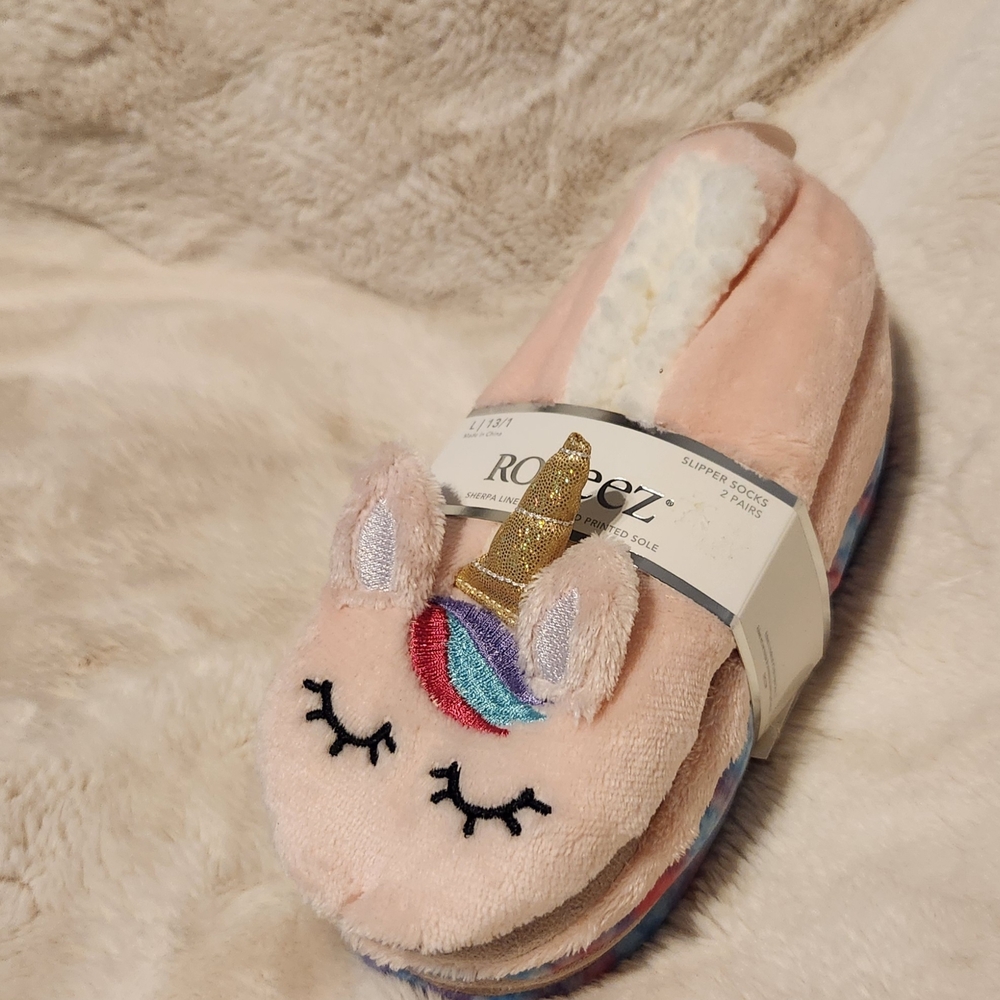 "Robeez" Girls 2 Pair Slipper Socks; I Unicorn And 1 Tie-Dyed Size 13/1